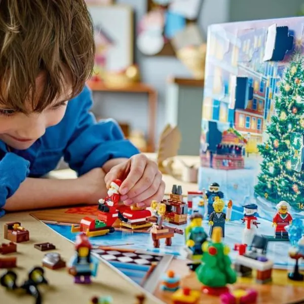LEGO Calendriers De L'avent<60381 - ® City - Calendrier De L'avent City 2023